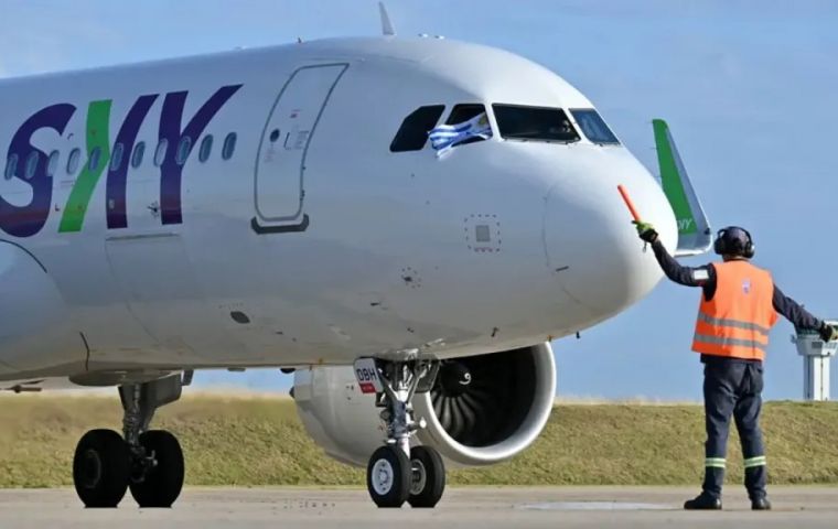 Sky Airlines inició vuelos directos entre Río de Janeiro y Montevideo