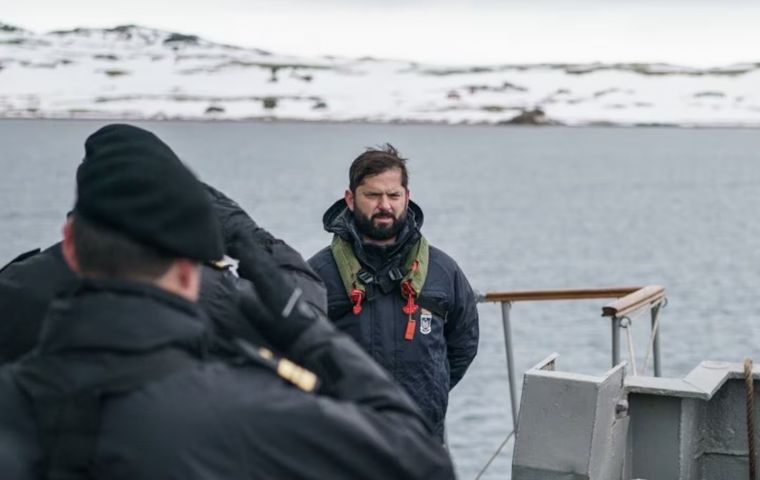 El viaje de Boric cuenta con el apoyo del British Antarctic Survey y el Programa Antártico del Reino Unido, entre otros socios internacionales