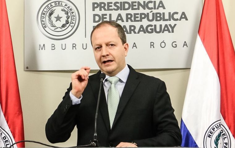 Fernández Valdovinos también fue elogiado por su labor como Presidente del Banco Central de Paraguay bajo el mandato del ex Presidente Horacio Cartes