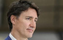 Trudeau seguirá como primer ministro interino hasta que se designe un nuevo líder del Partido Liberal