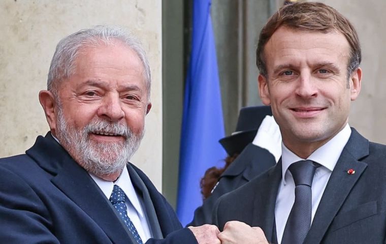 Ni Macron ni Lula han reconocido la victoria electoral de Maduro