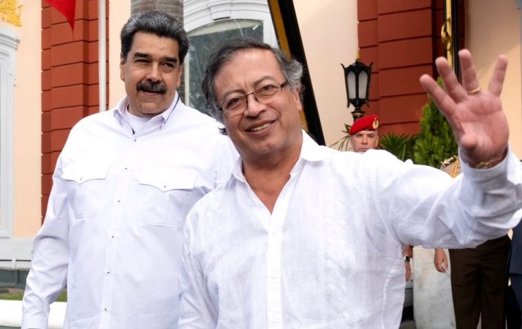 Fue el primer contacto entre ambos líderes izquierdistas tras  la cuestionada juramentación de Maduro luego de los dudosos resultados electorales del 28 de julio de 2024   