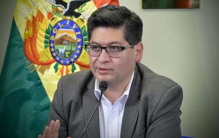 El Gobierno boliviano está cuidando la economía, Montenegro argumentó