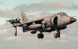 El Sea Harrier que fue utilizado con tanta éxito durante la guerra de Falklands y con una efectividad de 23 a 0 en combates aéreos