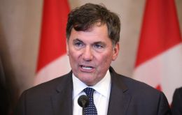 “Es un paso importante, pero no estamos al final del camino”, dijo el ministro de Finanzas canadiense, Dominic LeBlanc