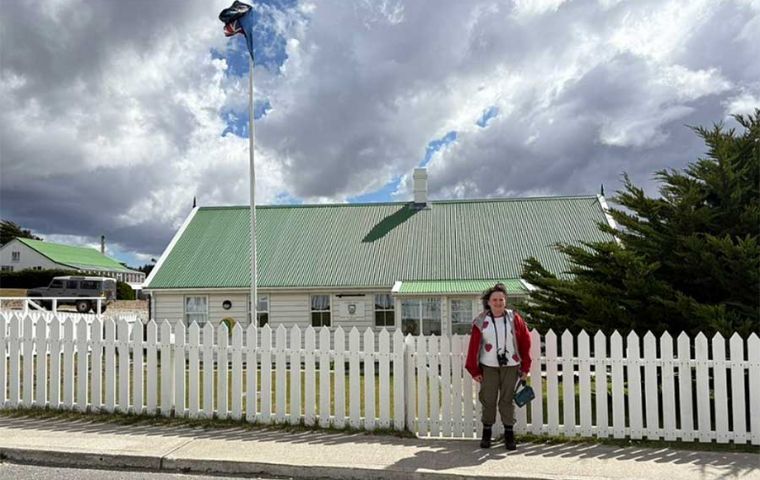  La Profesora Penny Endersby, Directora de la Oficina Meteorológica del Reino Unido estuvo de visita en Falklands