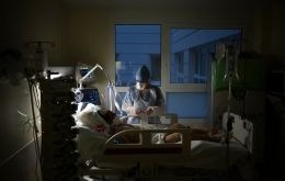 Los cuatro casos se relacionaron con personas con afecciones pulmonares y el uso de respiradores