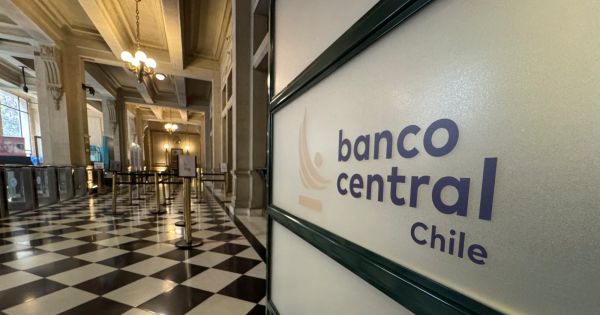 Banco Central de Chile mantiene sin cambios la tasa de interés básica ...