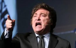 “Hoy no pueden extorsionar ni chantajear”, dada la existencia de las redes sociales, argumentó Milei