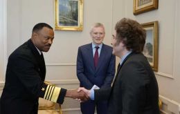Se especula que el reciente viaje del almirante Holsey debería producir resultados visibles en breve