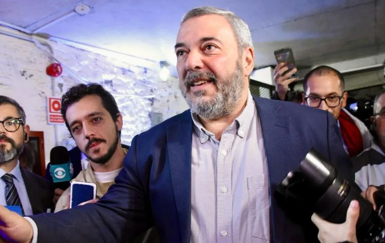 La victoria de Bergara garantiza que Montevideo seguirá gobernada por la coalición progresista, que ostenta el poder en la capital desde 1990.