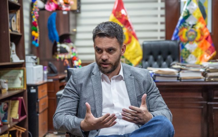 El abogado del Castillo cumplirá 37 años en diciembre