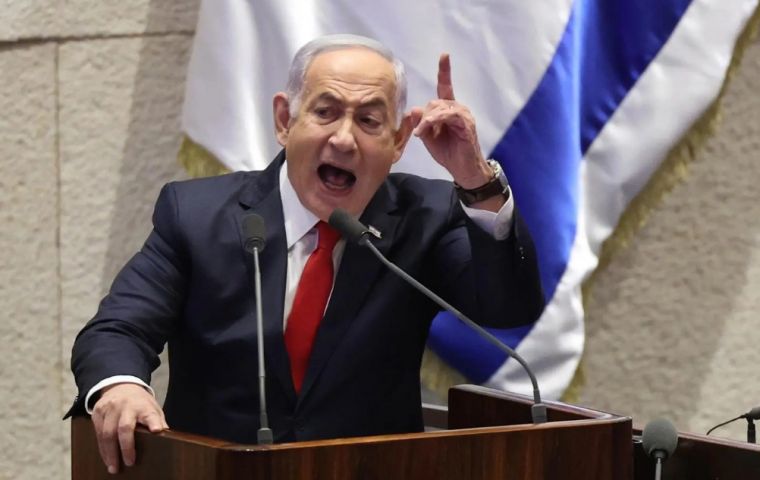 La guerra puede terminar mañana si Hamas libera a los rehenes, declaró Netanyahu a Starmer, Macron y Carney