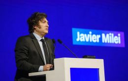 “Argentina es muy barata y va a subir como un pedo de buzo”, aseguró Milei