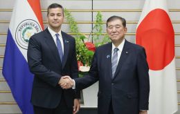 Peña se reunió el miércoles con el primer ministro Shigeru