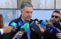 “Condeno toda forma de violencia,” insistió Orsi
