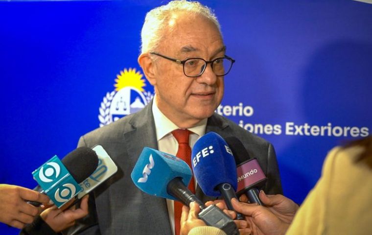 Lubetkin insistió en que la solución de dos Estados era la única vía para una paz duradera