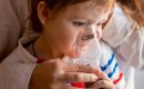 A nivel mundial, los casos también están aumentando, con una notable disminución en las tasas de vacunación infantil que contribuye a la tendencia