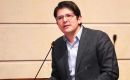 El senador Miguel Uribe no tiene parentesco con el expresidente Álvaro Uribe, a pesar de compartir opiniones políticas