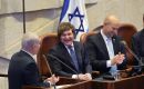 Milei tenía previsto partir hacia Buenos Aires este sábado tras haber salido de Israel apenas horas antes del cierre de su espacio aéreo