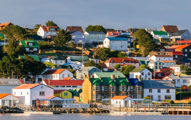La falta de viviendas para una población creciente es un desafío para las Falklands 