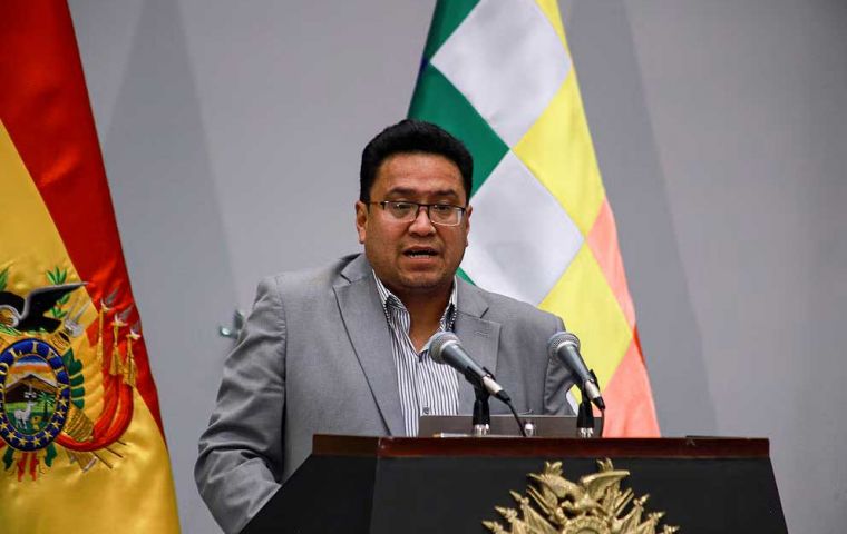 Siles anunció su renuncia como Ministro de Justicia, efectiva a partir del 17 de junio