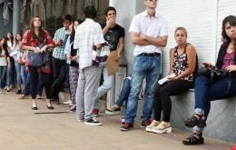 El desempleo creció un 0,2% interanual en el primer trimestre de 2025