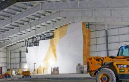 El rocódromo para los fanáticos de la escalada y visita del campeón profesional de la disciplina. Foto: Penguin News