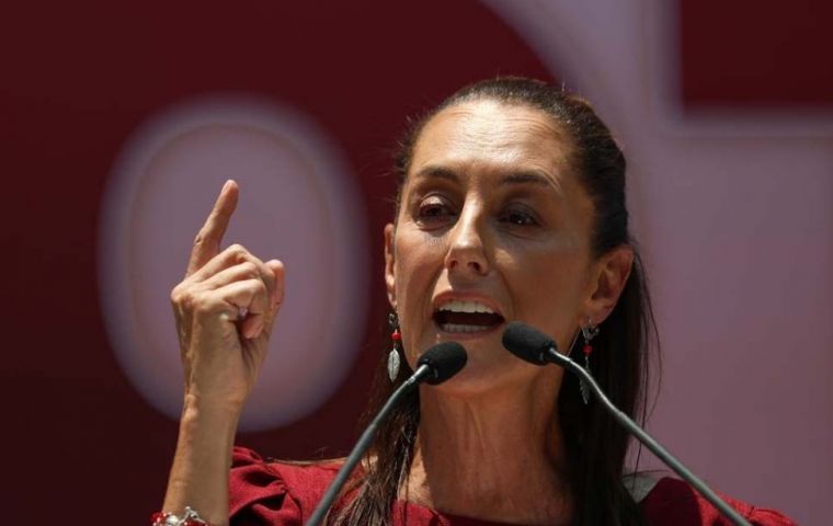 El gobierno de Sheinbaum está evaluando las violaciones de las leyes internacionales para abordar la contaminación y el impacto ambiental