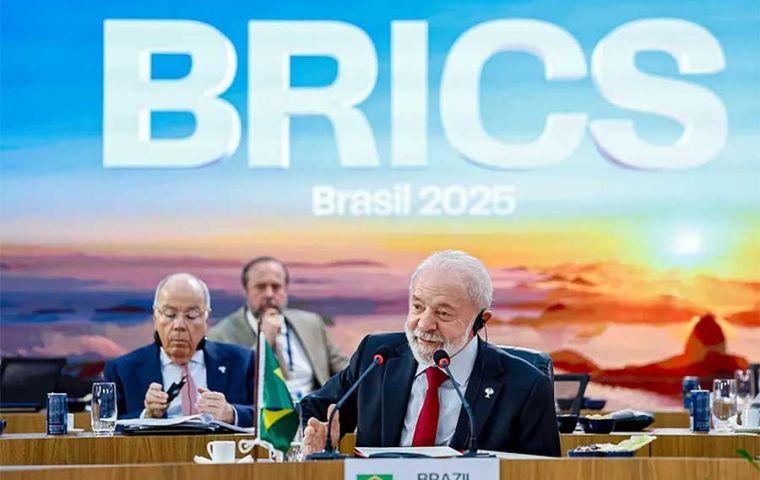 “El miedo a una catástrofe nuclear ha vuelto a la vida cotidiana”, señaló Lula