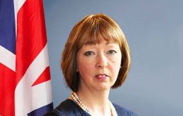 Nombrada en 2020, Alison Blake fue la primera mujer en ocupar el cargo de Gobernadora de las Islas Falkland