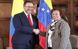 Aún no se ha firmado un acuerdo formal, aunque ambos gobiernos parecen entusiasmados con la idea