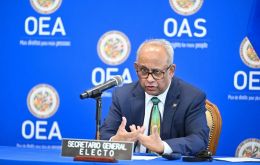 Ramdin instó a la comunidad internacional a apoyar a Haití en su crisis humanitaria y de seguridad