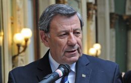 Durante la primera presidencia de Vázquez (2005-2010), Nin Novoa fue vicepresidente