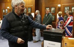 Los habitantes de las islas Falkland aman su democracia y la libertad de expresión, y son votantes entusiastas.