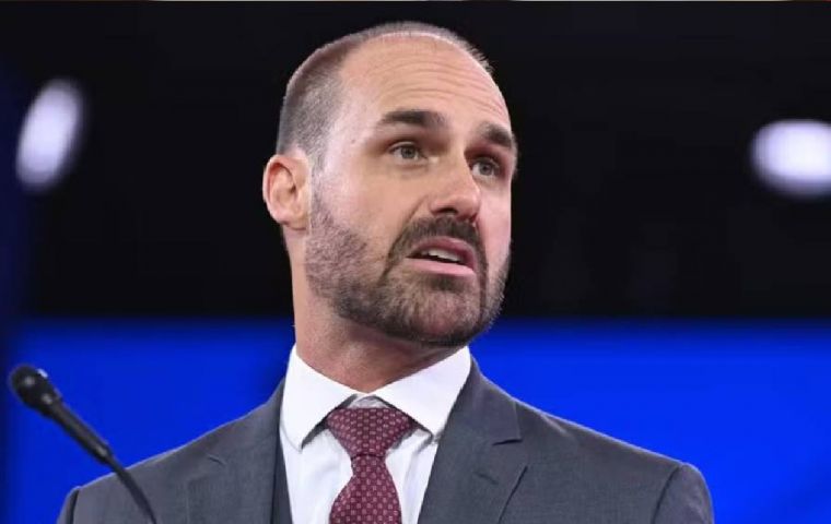 Eduardo Bolsonaro también señaló que estaba preparado para “que la gente de izquierda me insulte y me critique”