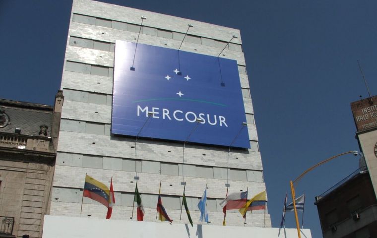 Este acuerdo brinda acceso estratégico al importante mercado asiático, argumentó Latorre