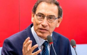 Vizcarra está siendo investigado por presuntamente recibir sobornos como gobernador de Moquegua entre 2011 y 2014
