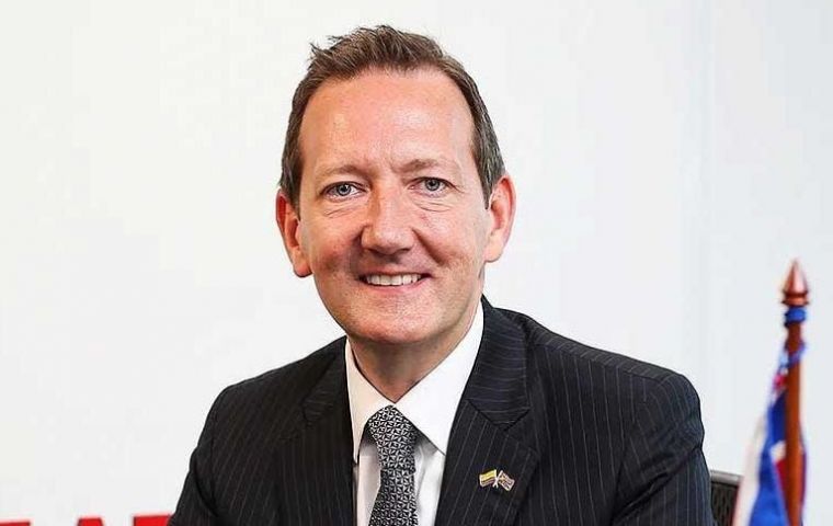 Gobernador Colin Martin-Reynolds, “Cada una de ellas ha brindado desprendidamente tiempo, energía y pasión en apoyo a las personas de las Falklands y a los Veteranos”