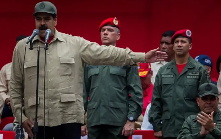 La Milicia Nacional, creada por Hugo Chávez en 2007, se ha expandido bajo el gobierno de Maduro como parte de la doctrina de “unión cívico-militar”