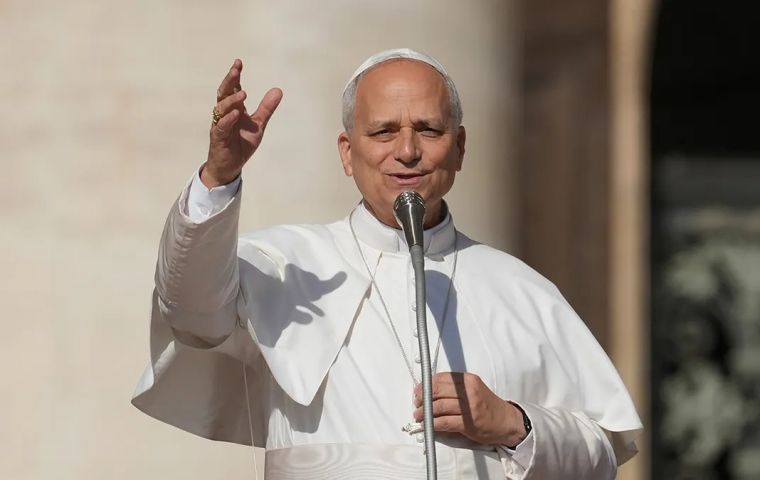 Robert Francis Prevost se convirtió en el Papa León XIV este año