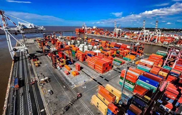 Las importaciones crecieron más rápido que las exportaciones, por lo que, si la tendencia persiste, podría desembocar en un saldo negativo