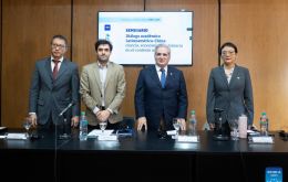 La UBA ha albergado un Instituto Confucio durante 16 años, destacó Albornoz