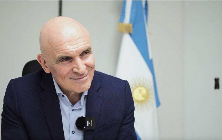 Cada vez parece más evidente que Espert no es el luchador contra la corrupción que decía ser