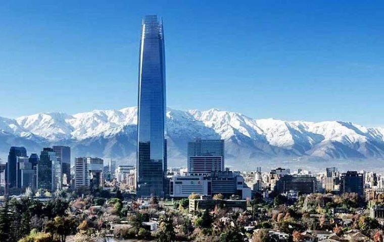Chile es también el país más rico de América Latina en activos financieros netos per cápita
