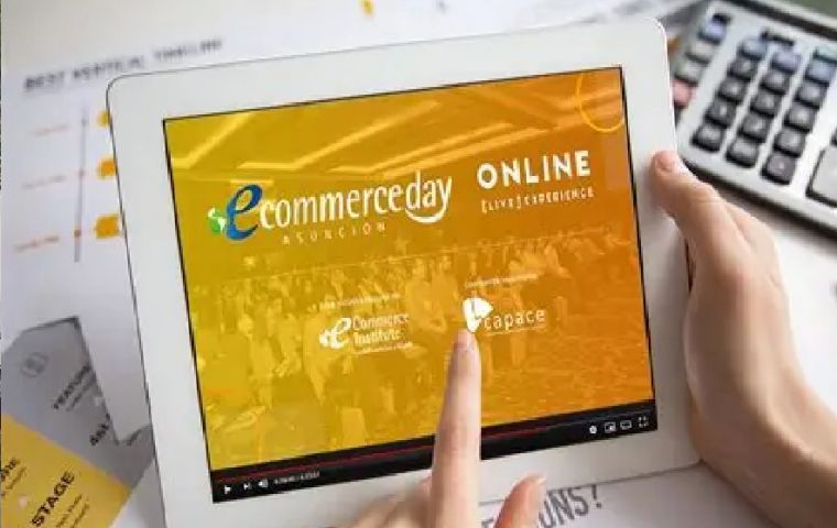 El comprador paraguayo promedio utiliza 2,5 canales diferentes