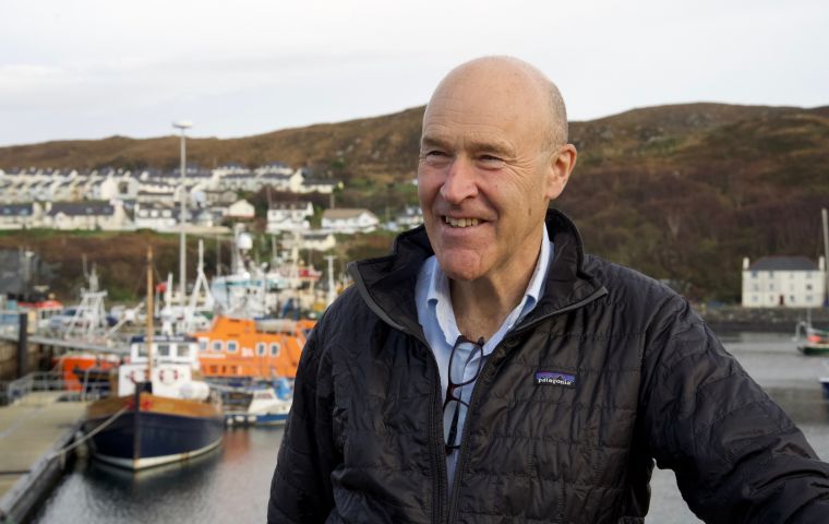 John Goodlad, escritor y ex criador de salmones en jaulas estuvo de visita en las Islas Falkland, invitado por Unity Marine 