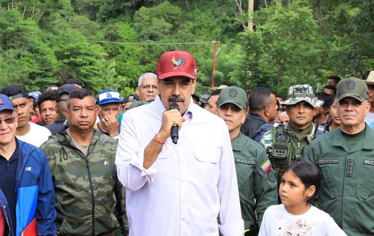 El líder bolivariano calificó de desquiciada la narrativa de Washington