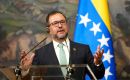 Gil acusó a la Primera Ministra de Trinidad y Tobago de presunta connivencia con la CIA