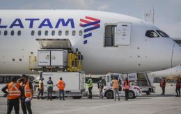 La compañía indicó que los pasajeros afectados “serán contactados directamente por correo electrónico”